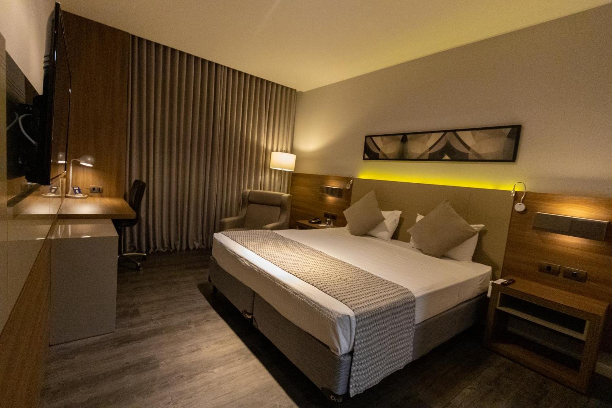 Jl Hotel By Bourbon Foz do Iguacu Exterior photo